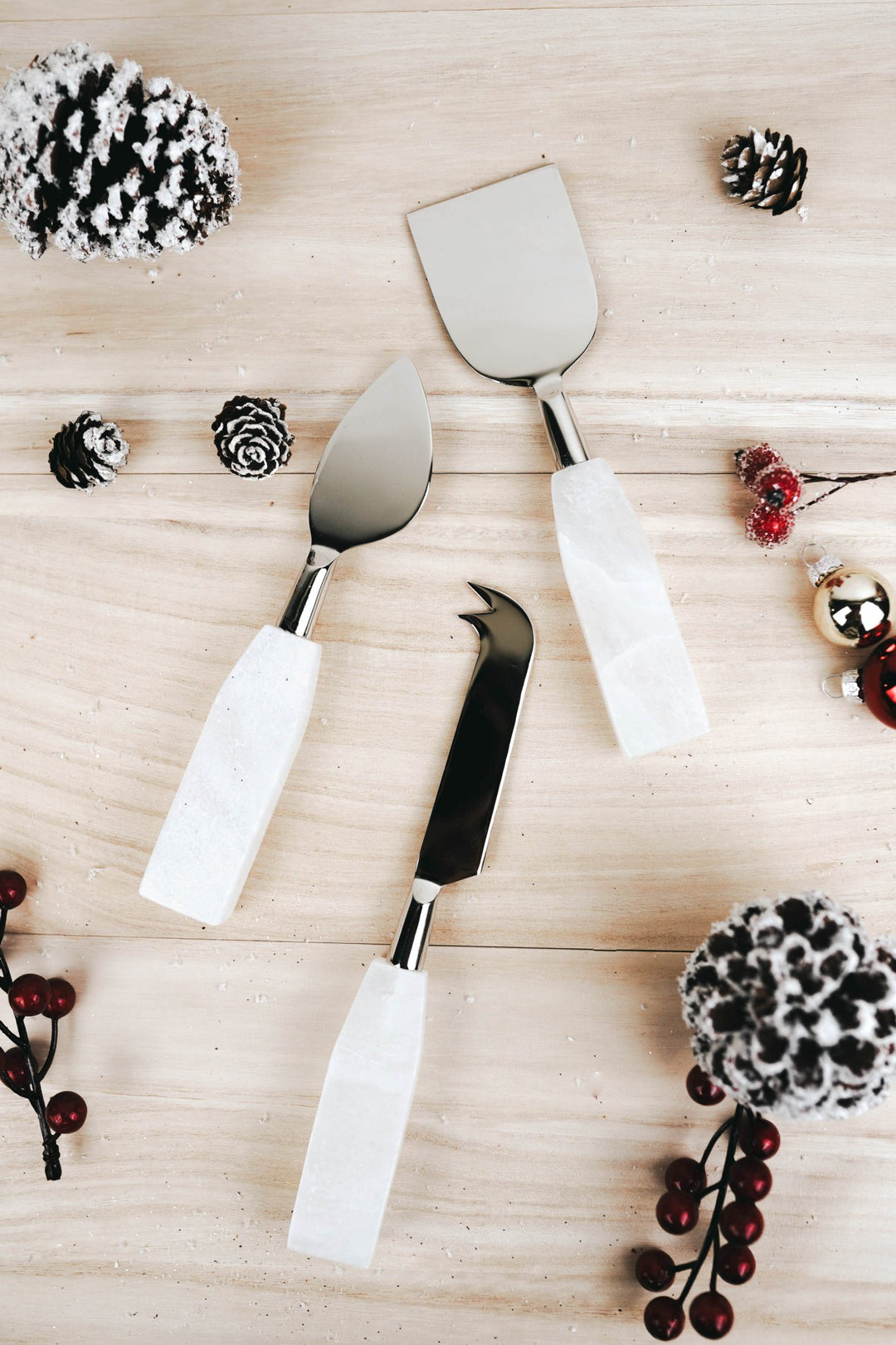 Alabaster Cheese Knife Set - Heyday