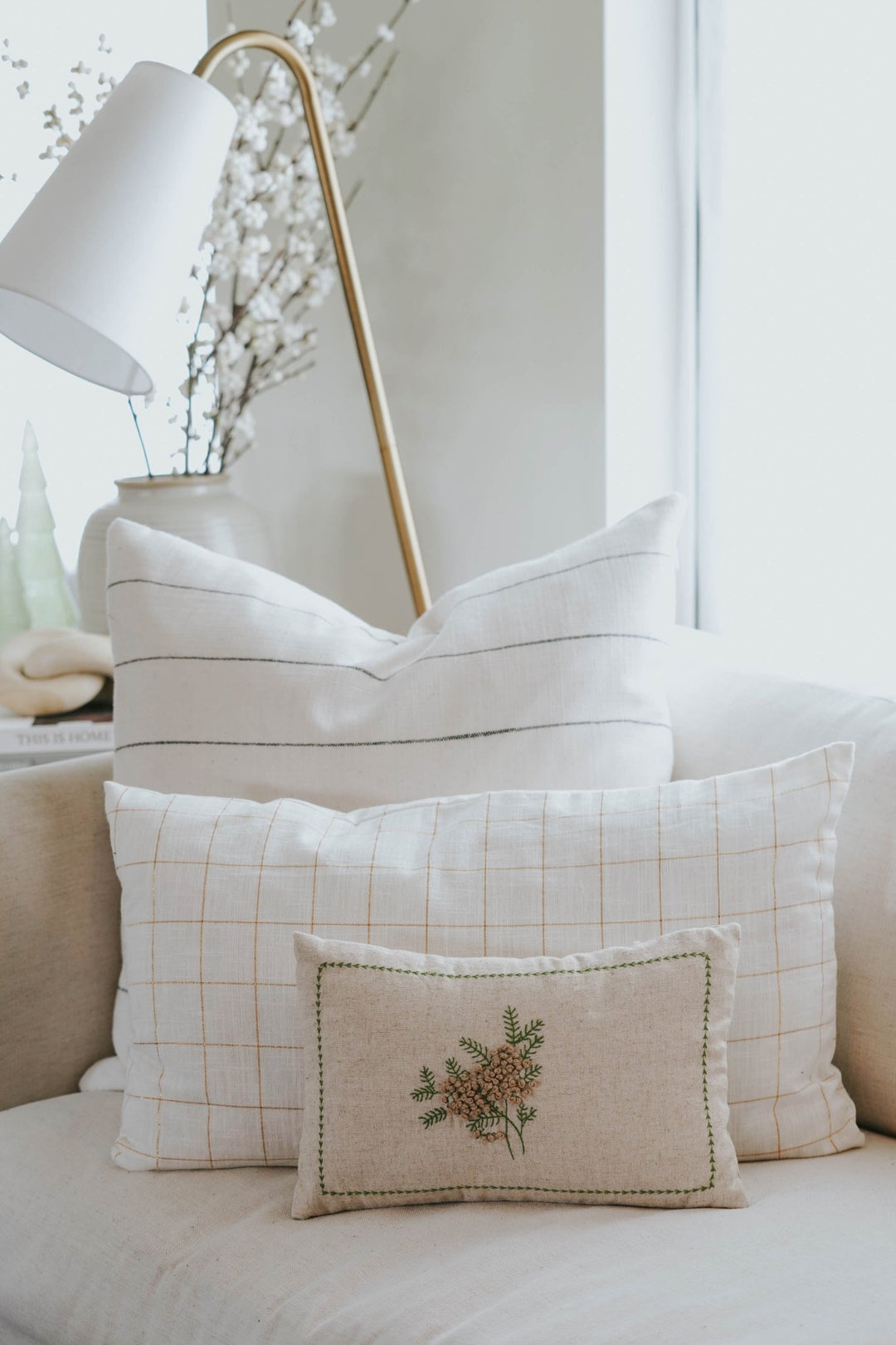 Botanical Lumbar Pillow - Heyday