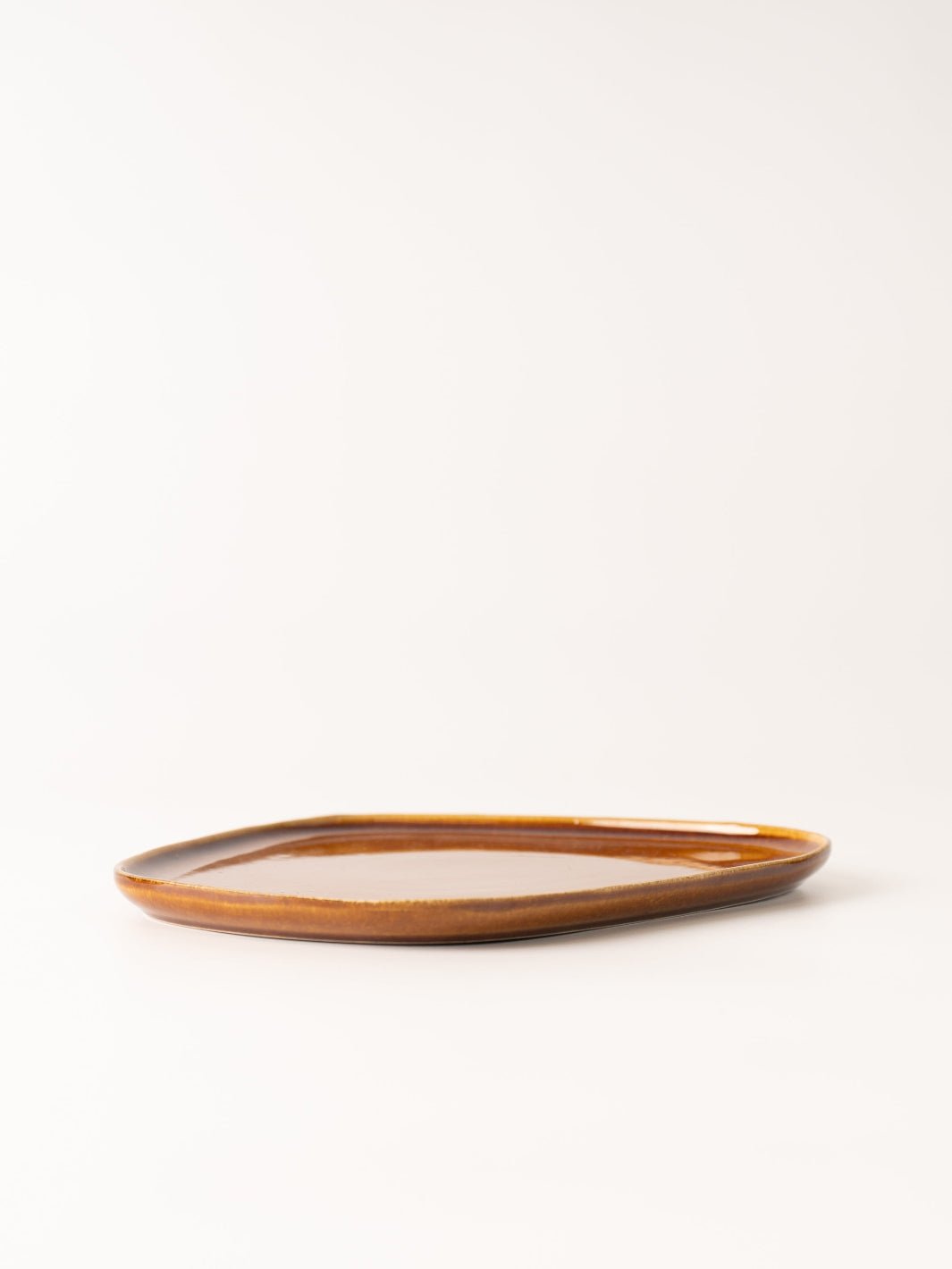 7" Honeyed Asymmetrical Plate - Heyday