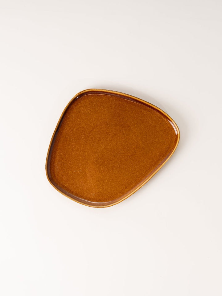 7" Honeyed Asymmetrical Plate - Heyday