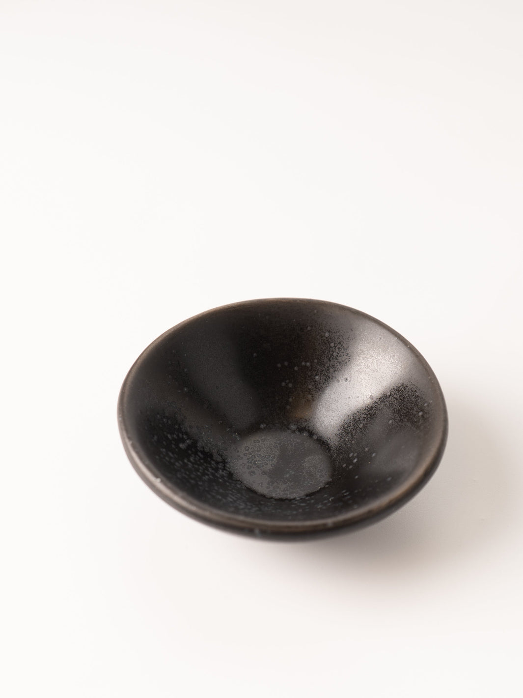 Black Stoneware Pinch Bowl