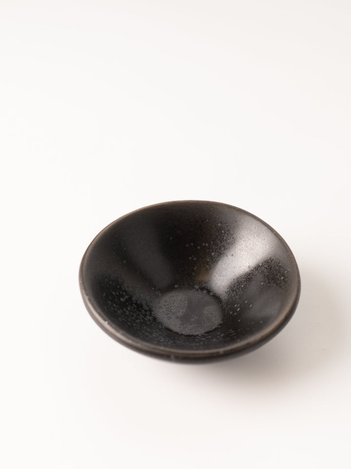 Black Stoneware Pinch Bowl