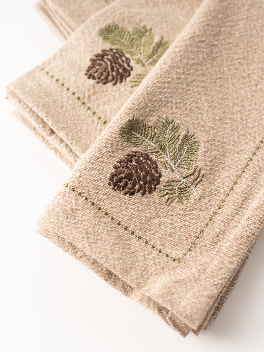 Winter Pinecone Napkin Set