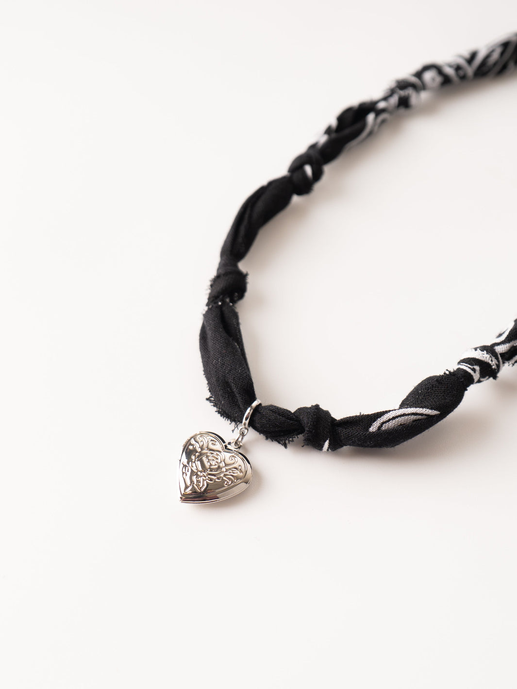 Black Silver Heart Bandana Necklace