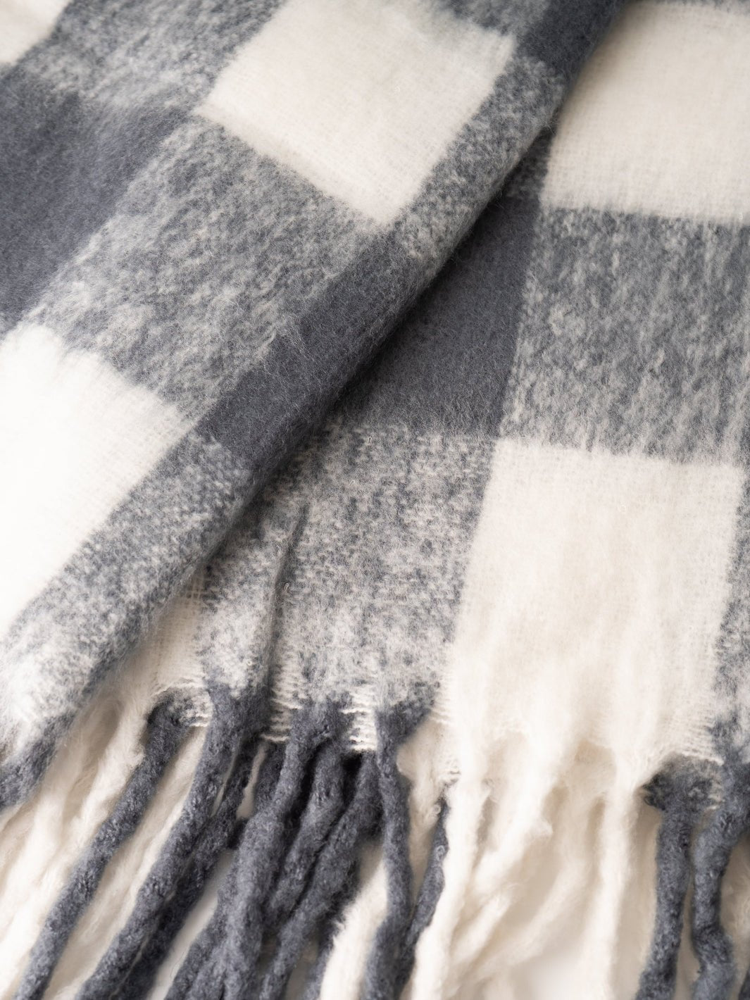 Arctic Winter Throw - Heyday