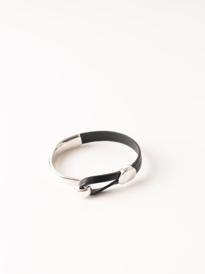 Black Hammered Round Cuff Bracelet - Heyday