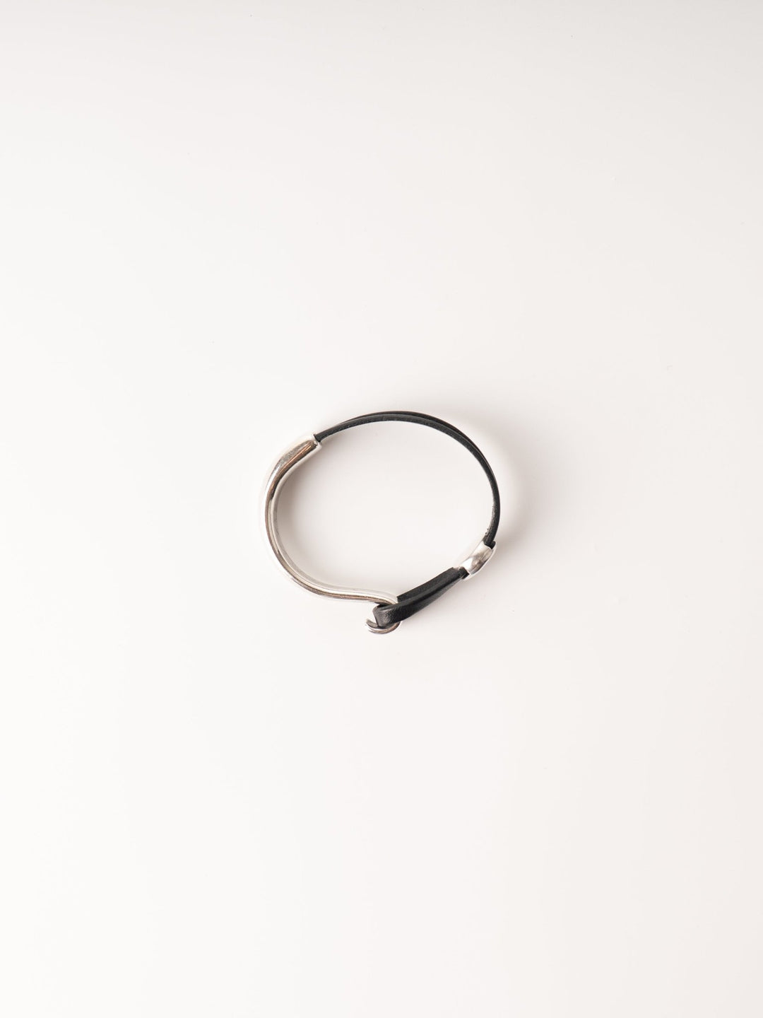 Black Hammered Round Cuff Bracelet - Heyday