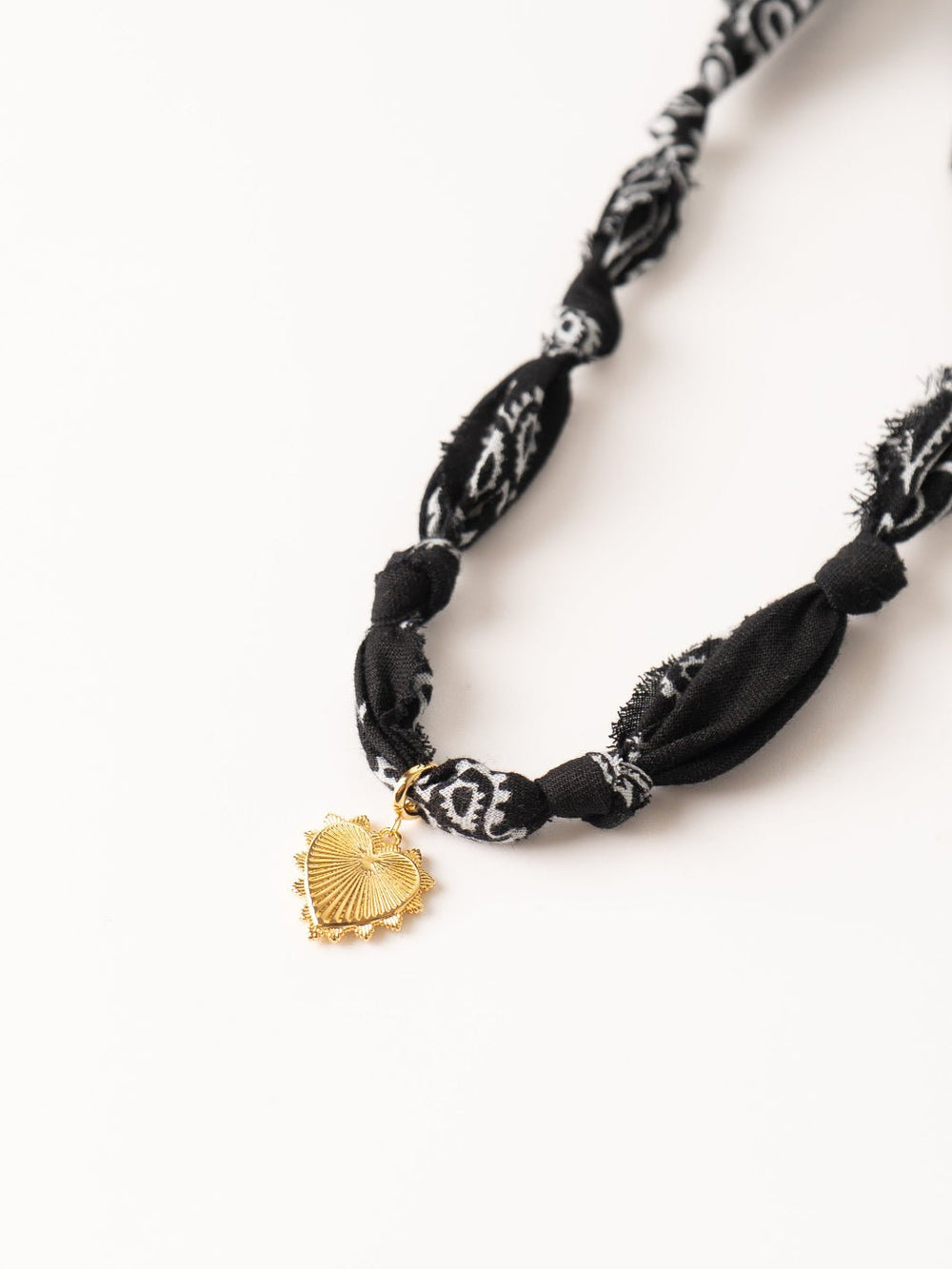 Black Knotted Bandana with Heart Charm Necklace - Heyday