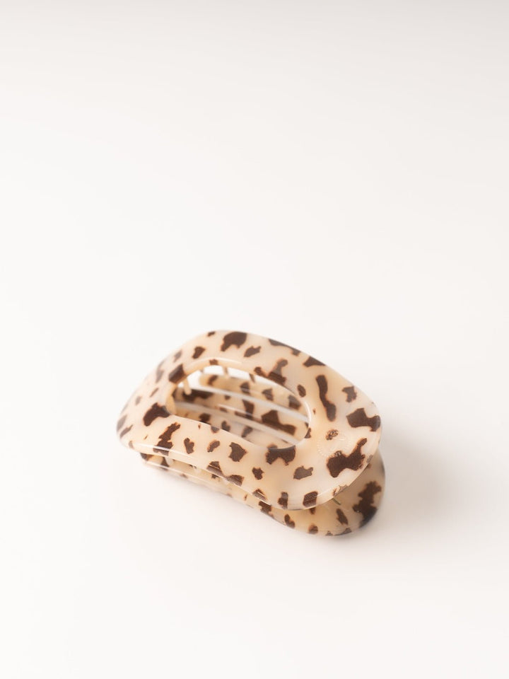 Blonde Tortoise Small Flat Round Hair Clip - Heyday