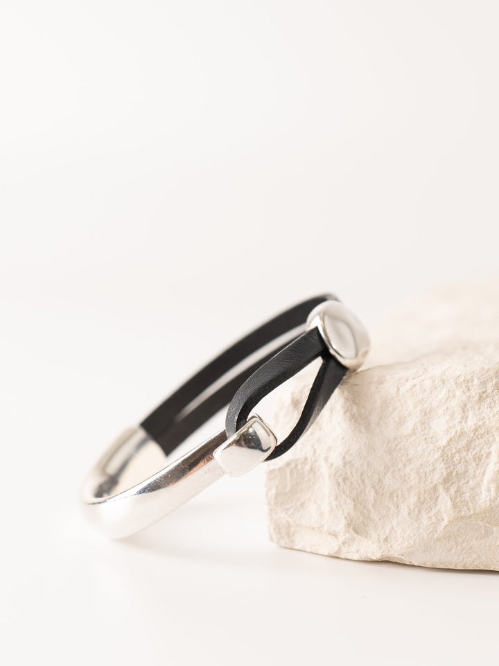 Charcoal Hammered Round Cuff Bracelet - Heyday