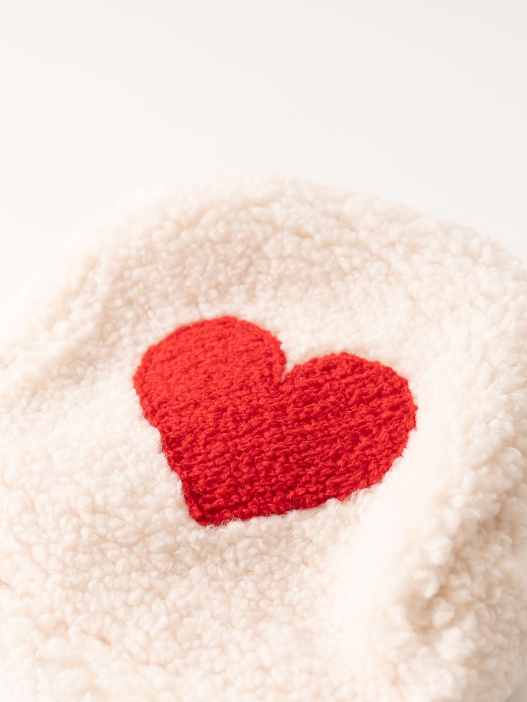 Cream Heart Teddy Pouch - Heyday