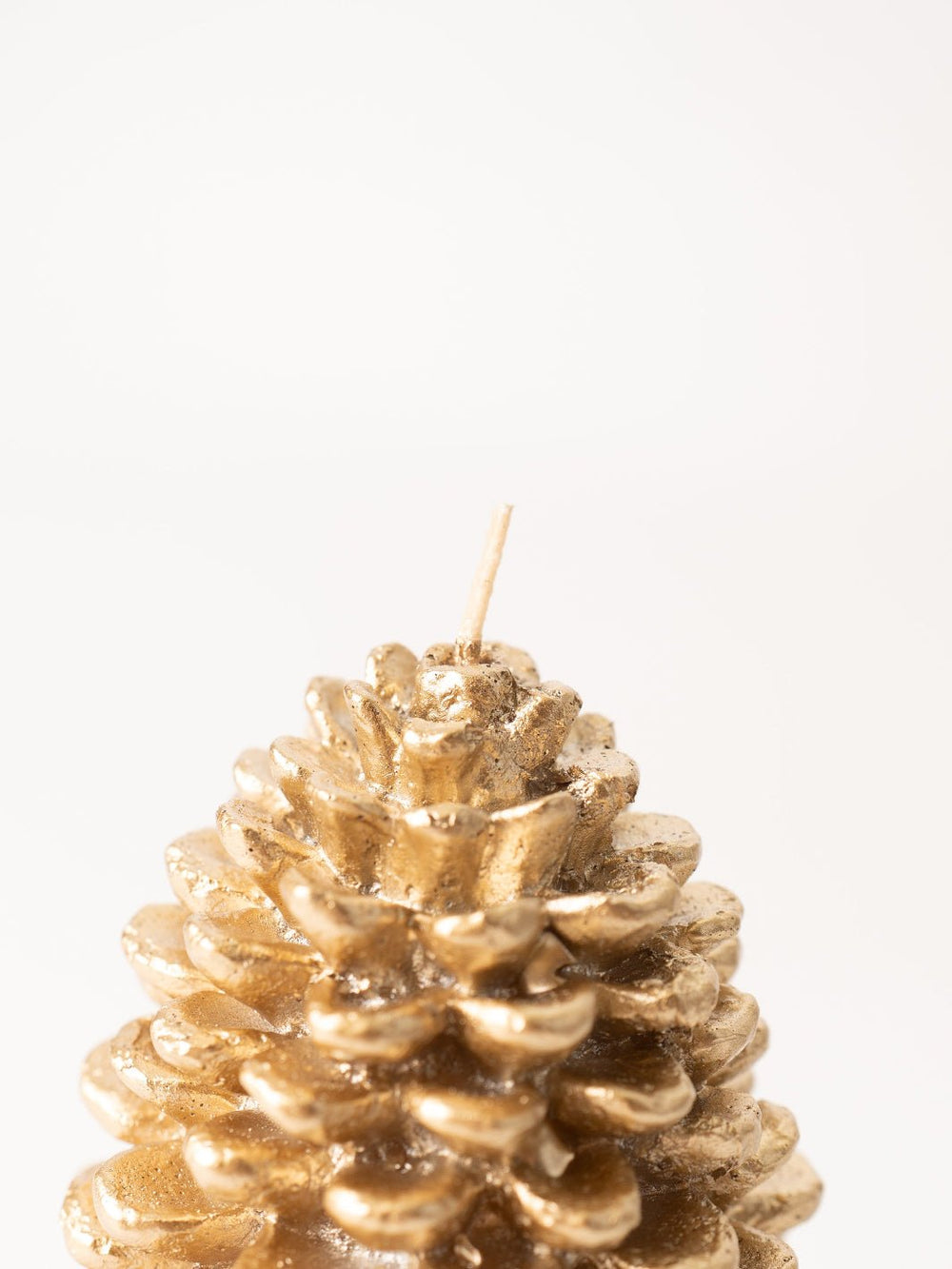 Golden Pinecone Candle - Heyday