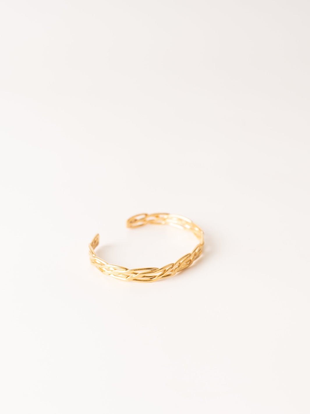 Grand Sinnet Braided Gold Cuff Bracelet - Heyday