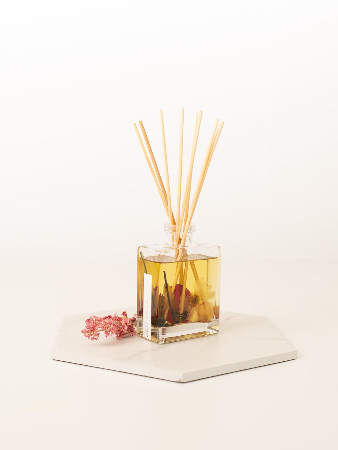 Large Apricot Rose Reed Diffuser - Heyday