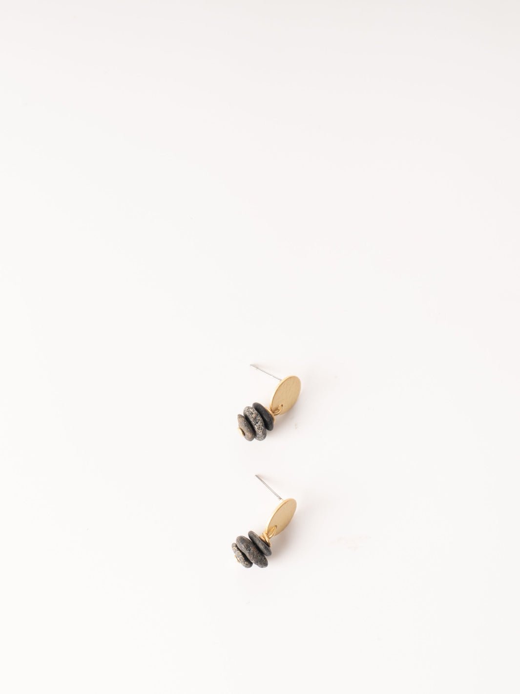 Matte Gold Pebble Stack Earrings - Heyday