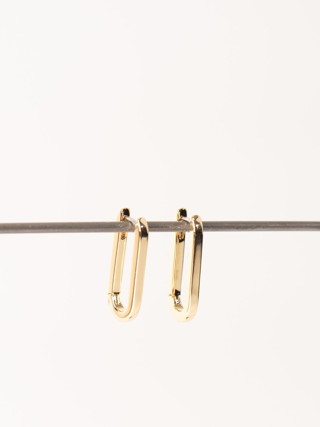 Parker Huggie Earrings - Heyday