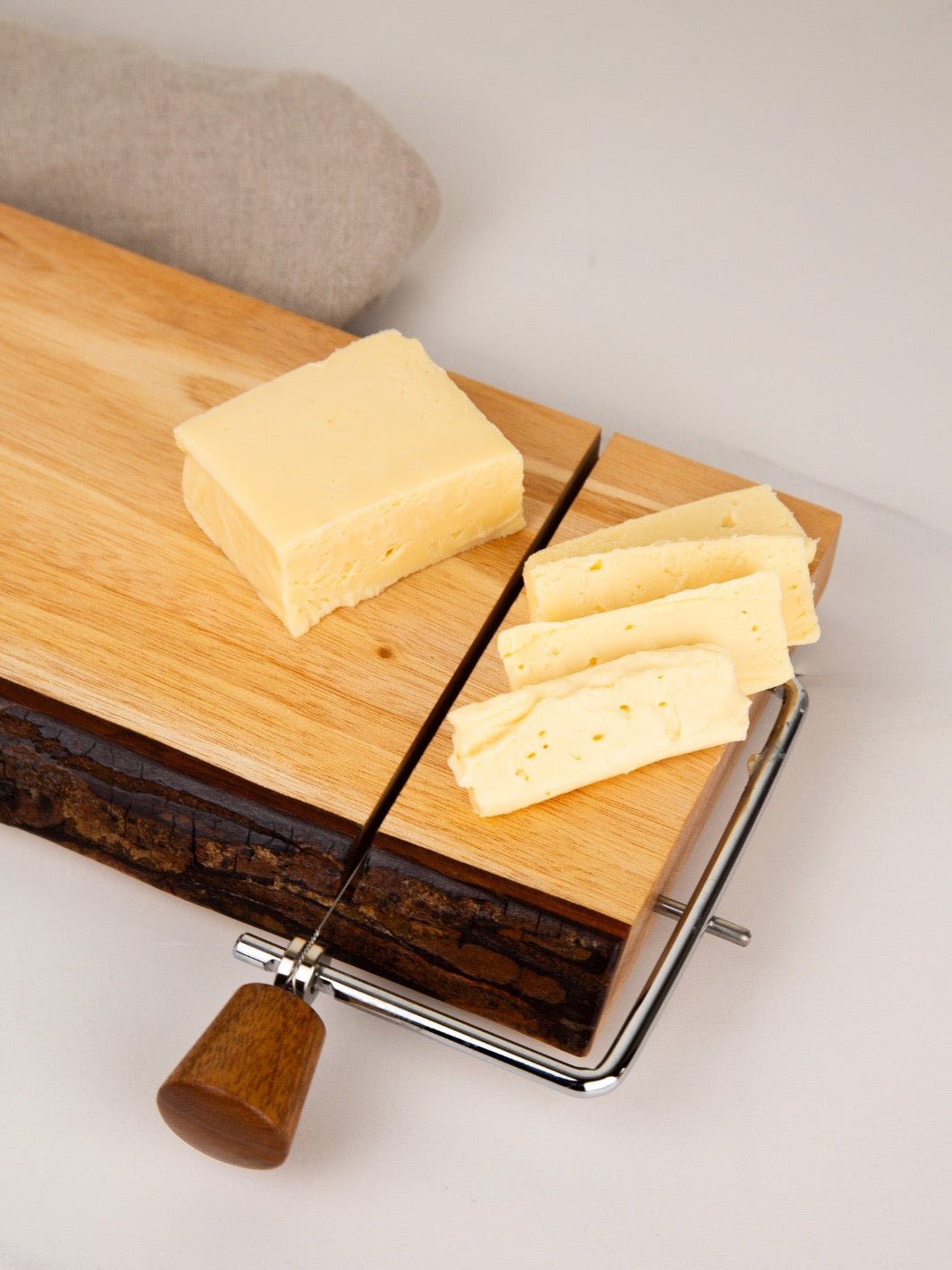 Mahogany Cheese Slicer Board - Heyday