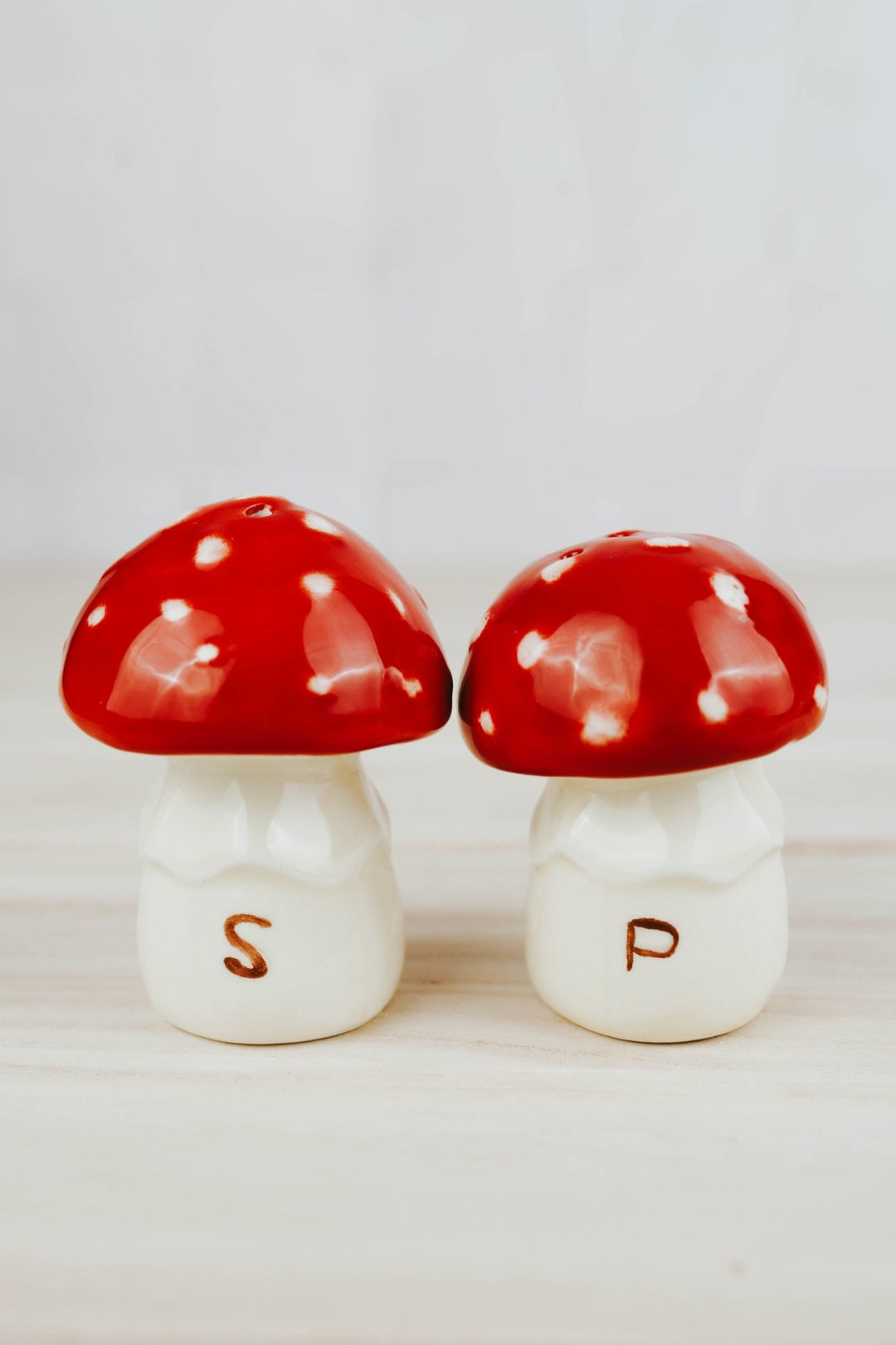 Mushroom Salt + Pepper Shakers - Heyday