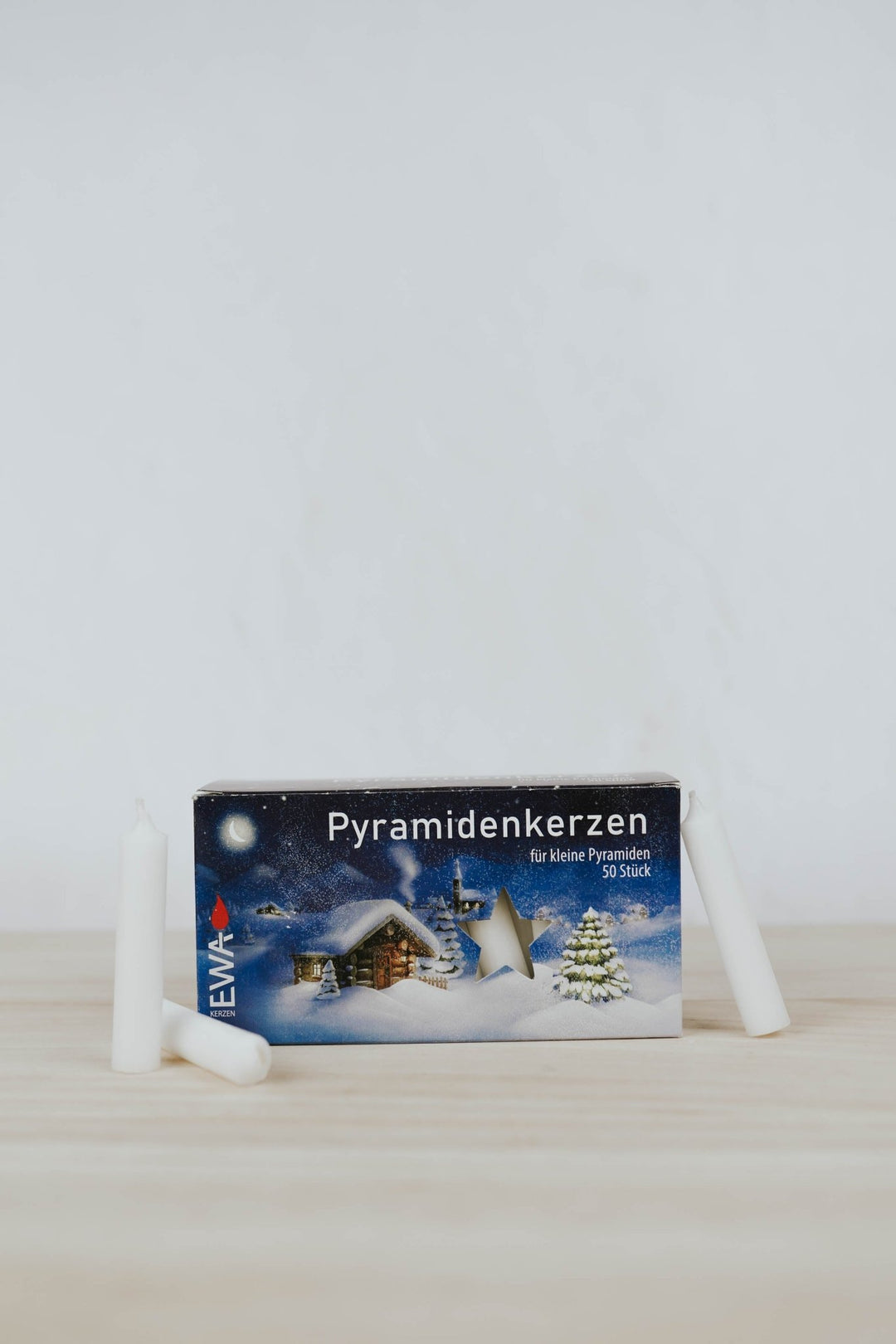 Wintersports German Pyramid + Candles - Heyday